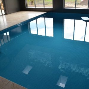 Blue Glass Tiles for Pool